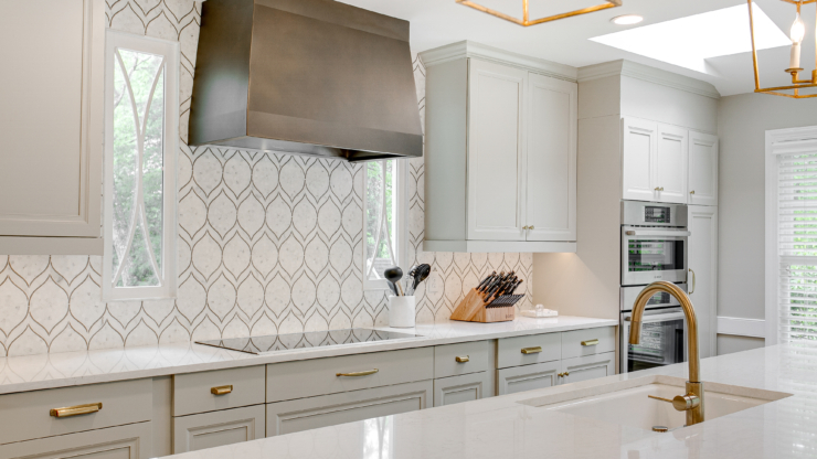 Kitchen Countertops: Should You Get Granite or Quartz?