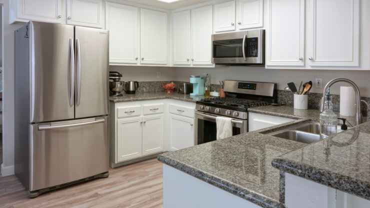 Choose the Perfect Slab with Granite Companies in NH